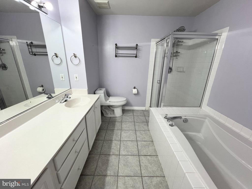 22464 Maison Carree Square - Photo 10