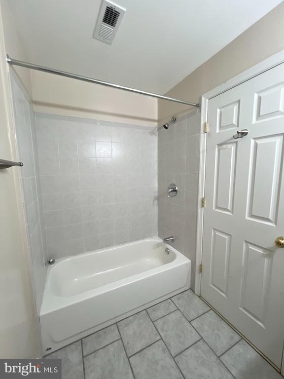 22464 Maison Carree Square - Photo 20
