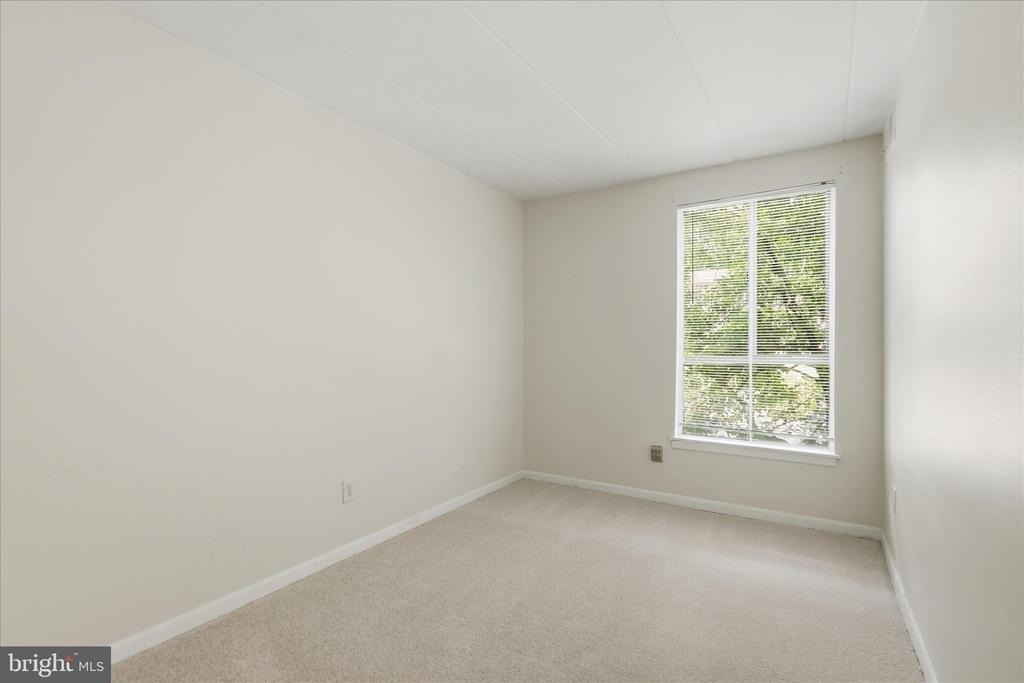 2339 Freetown Court - Photo 12