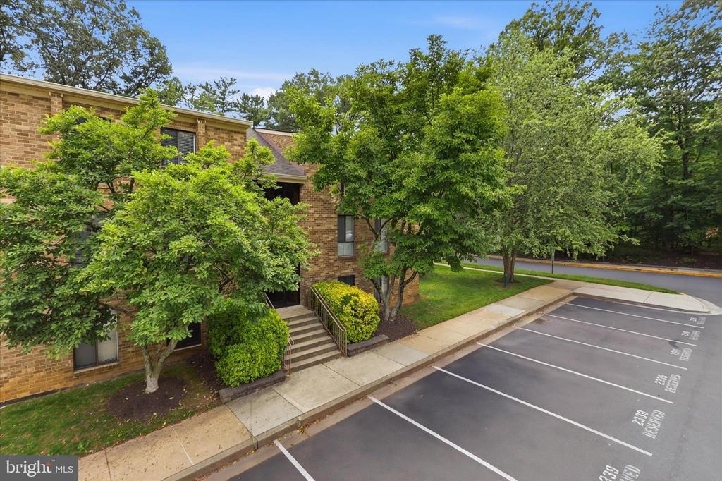 2339 Freetown Court - Photo 18