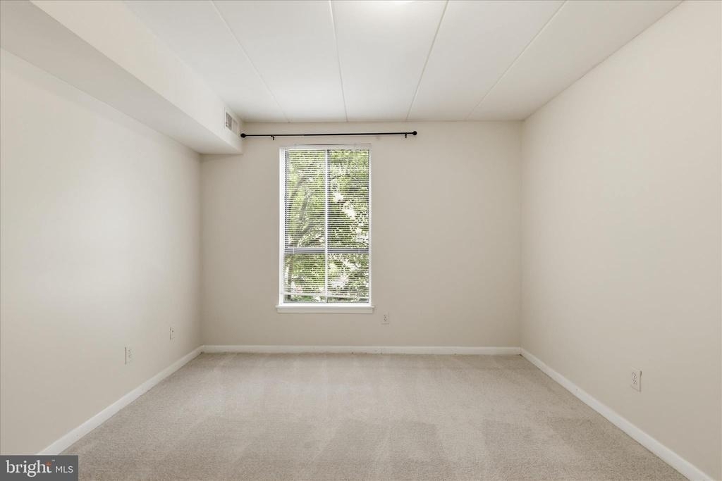 2339 Freetown Court - Photo 8