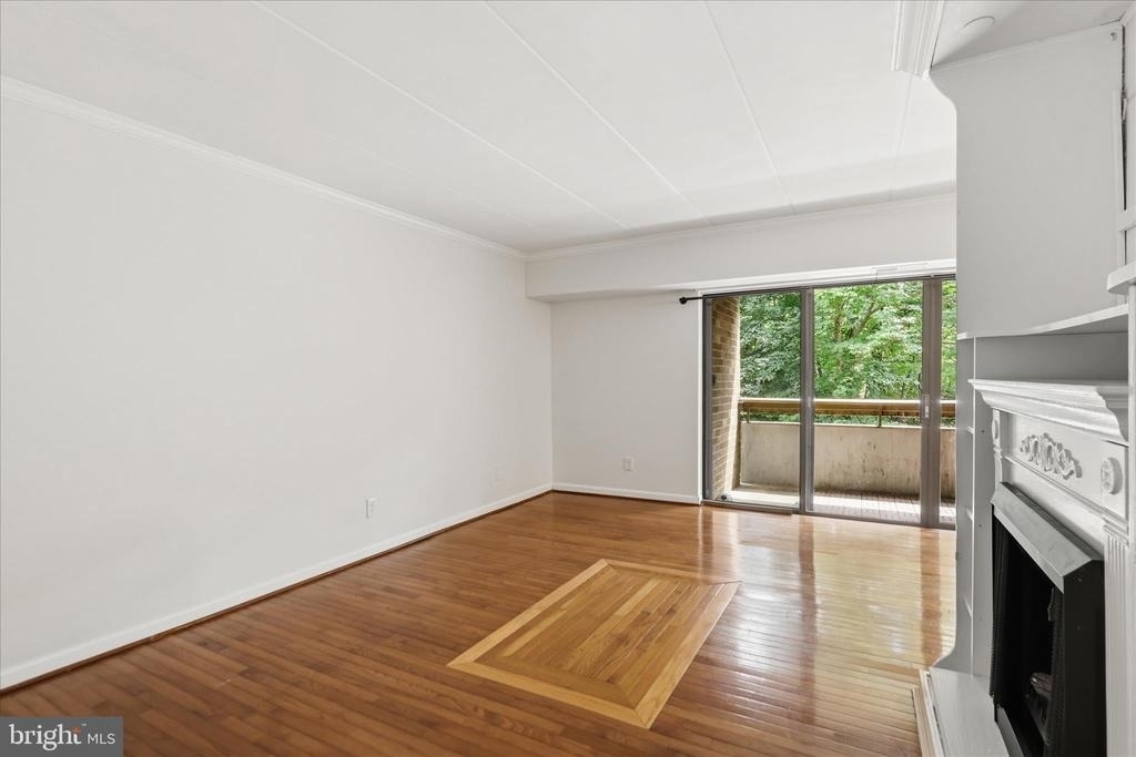 2339 Freetown Court - Photo 2
