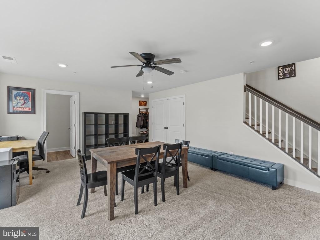 2410 Stella Place - Photo 3