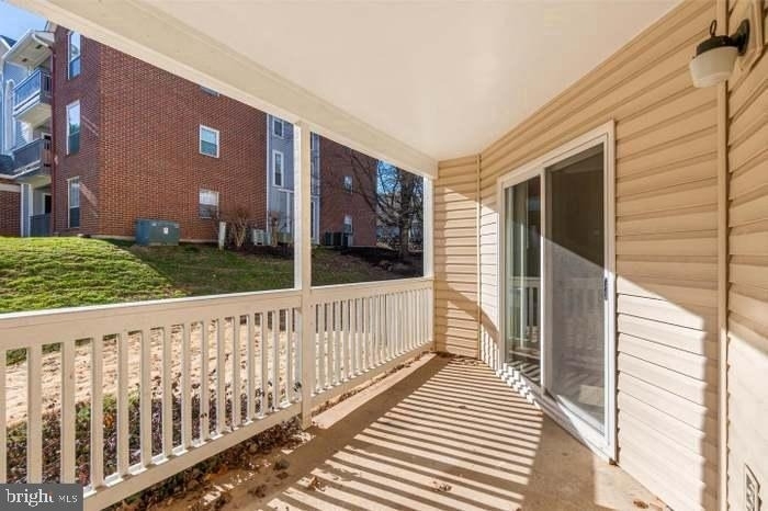 1535 Lincoln Way - Photo 7