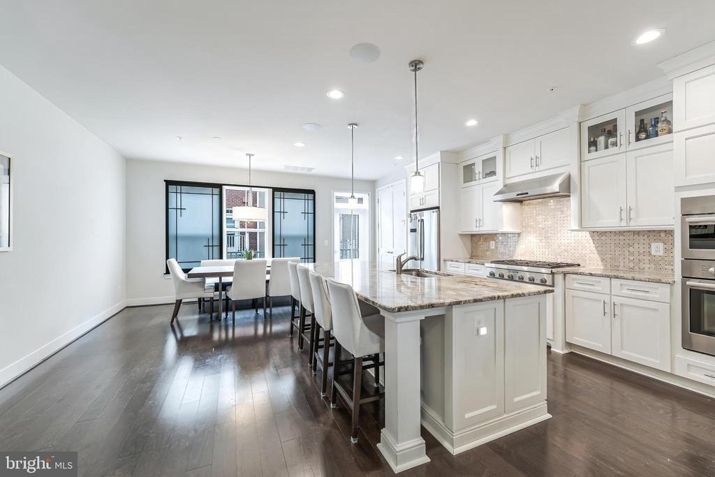 11692 Sunrise Square Place - Photo 17