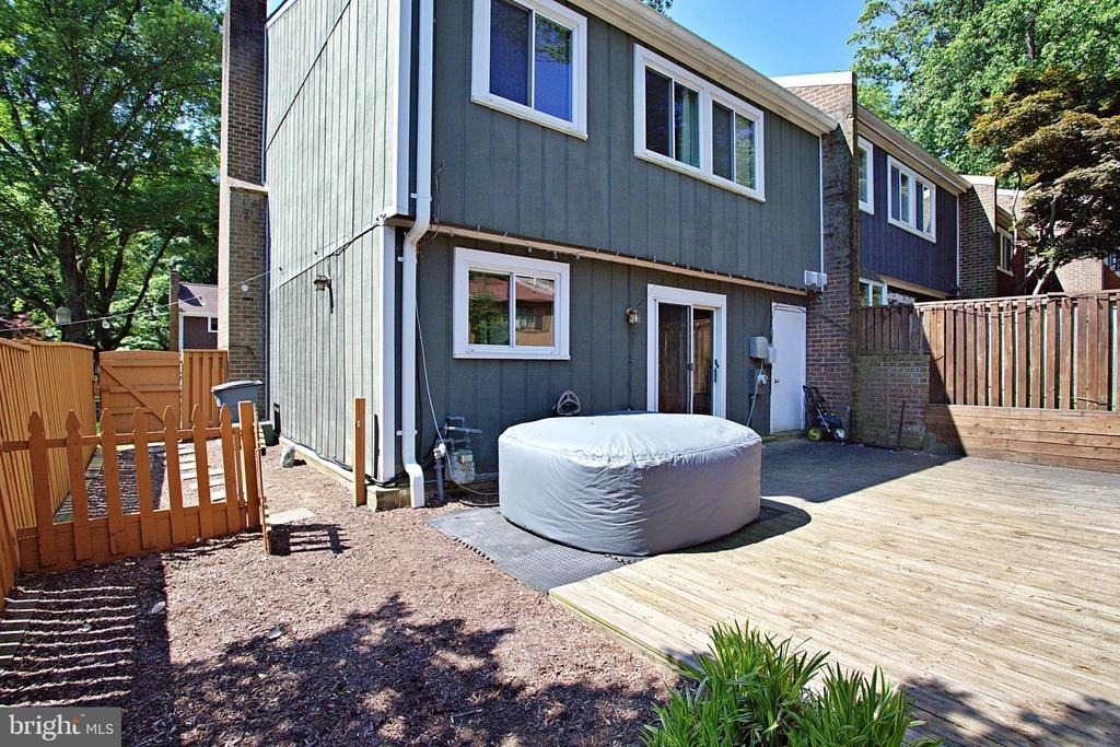 1450 Greenmont Court - Photo 19