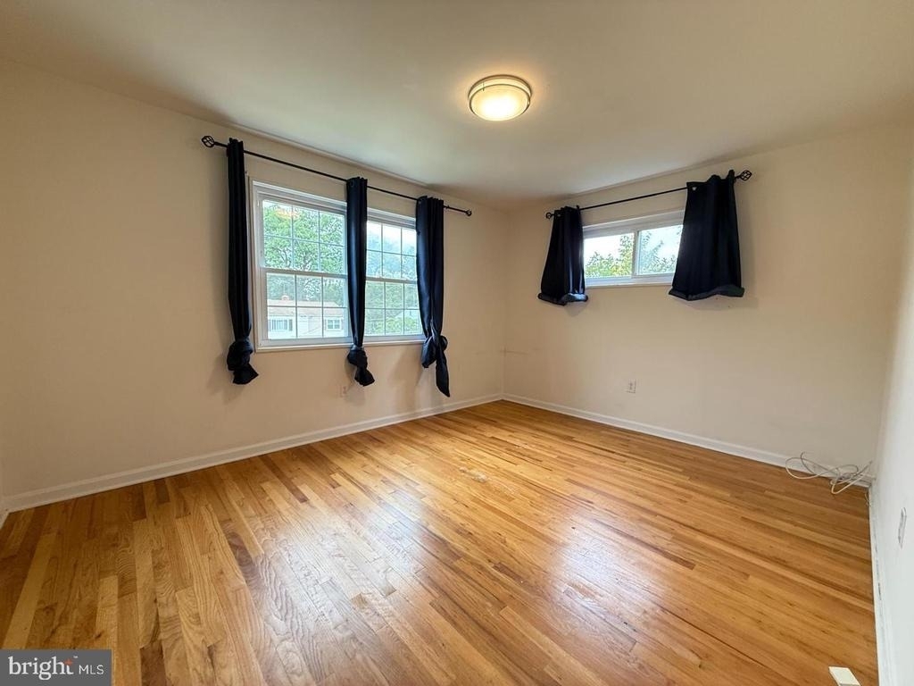 5835 Mount Vernon Drive - Photo 5