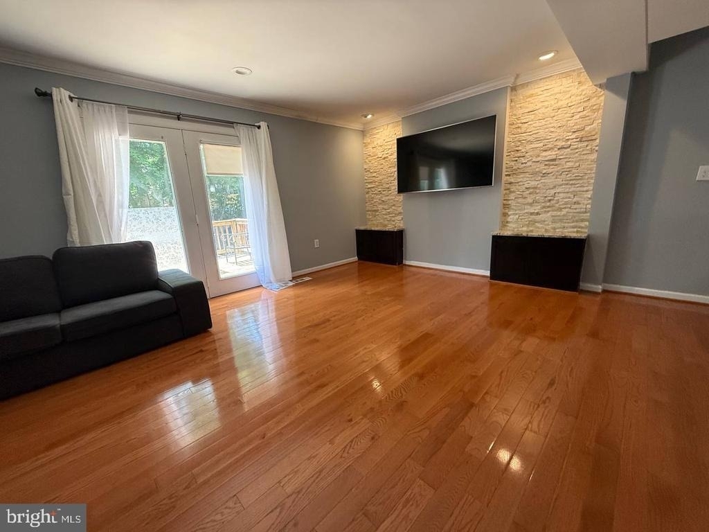 6415 Blarney Stone Court - Photo 3