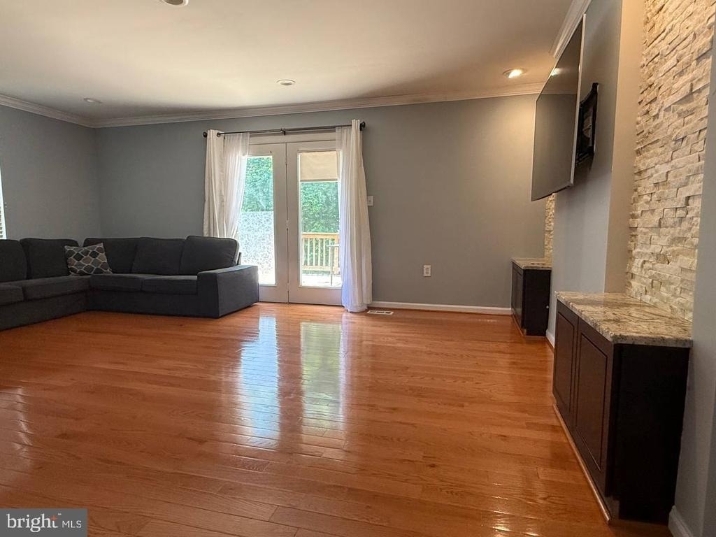 6415 Blarney Stone Court - Photo 4