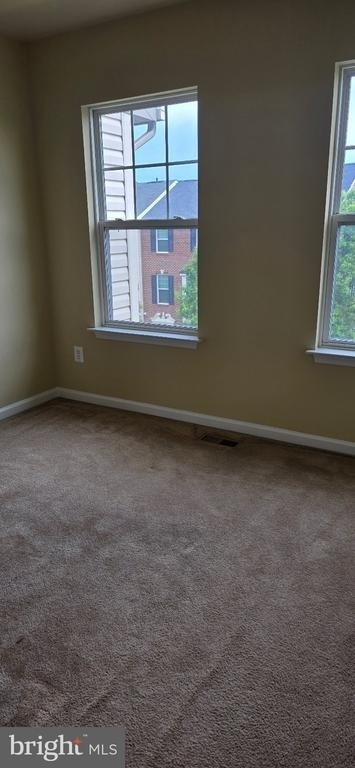 103 Argyle Court - Photo 2