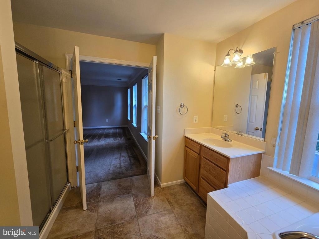 832 Fox Den Road - Photo 31