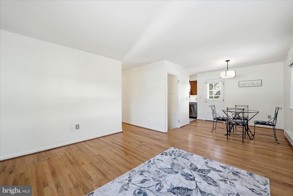 311 S Buckmarsh Street - Photo 14