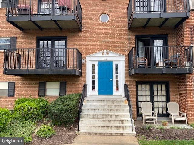 412 N Armistead Street - Photo 0