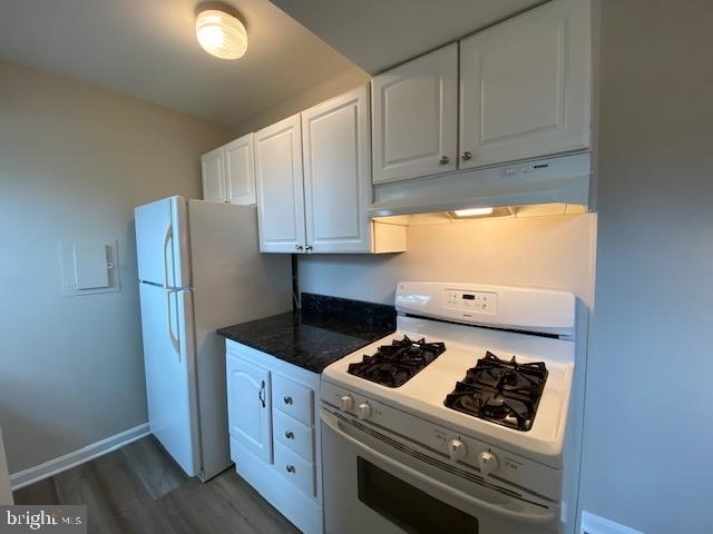 412 N Armistead Street - Photo 10
