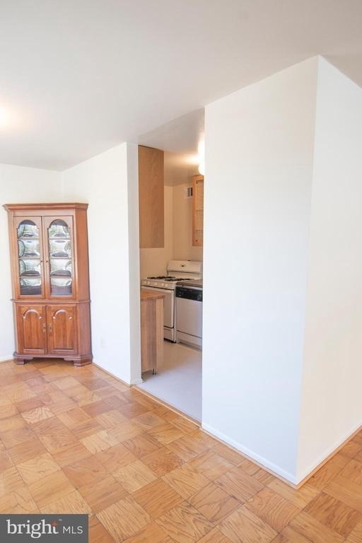 1210 N Taft Street - Photo 23