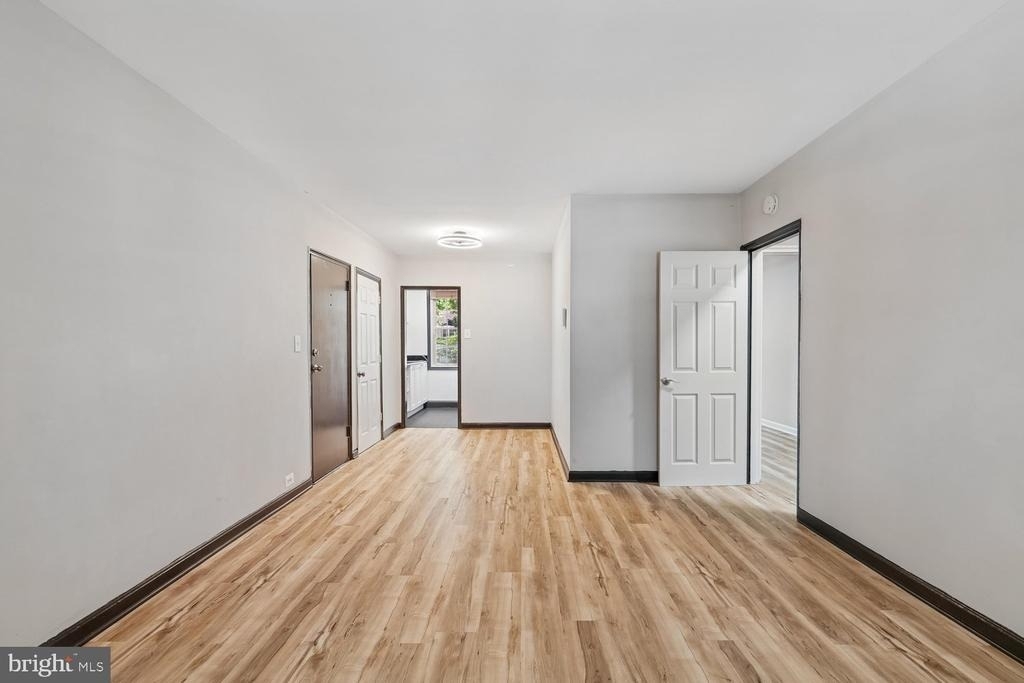 226 N Thomas Street - Photo 4