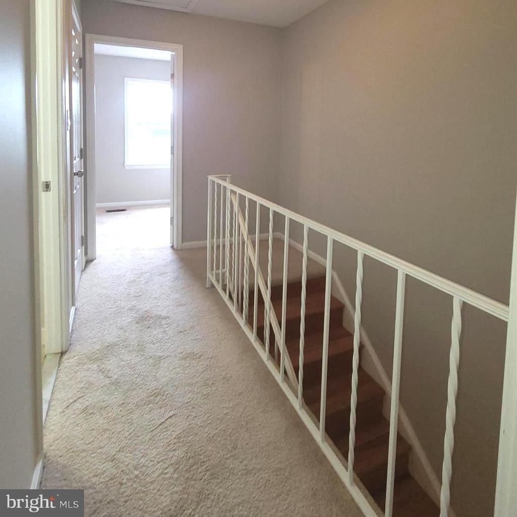 2037 S Glebe Road - Photo 18