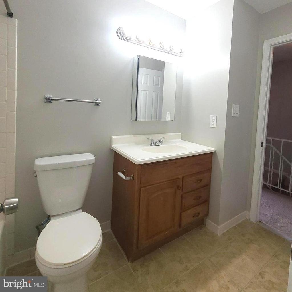 2037 S Glebe Road - Photo 16
