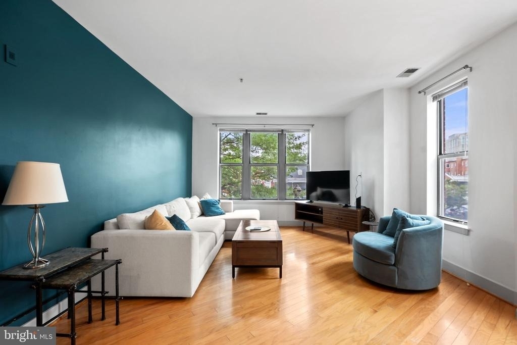1800 Wilson Boulevard - Photo 5
