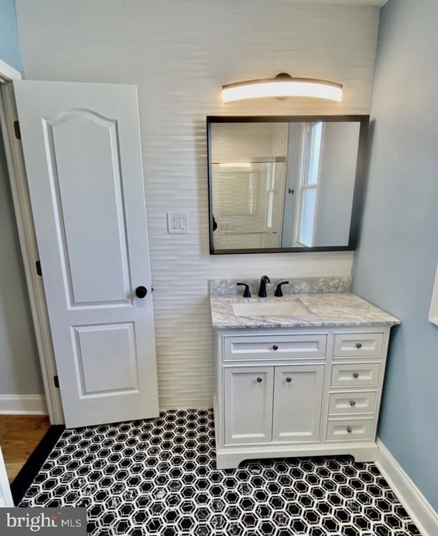 209 Daly Street - Photo 10