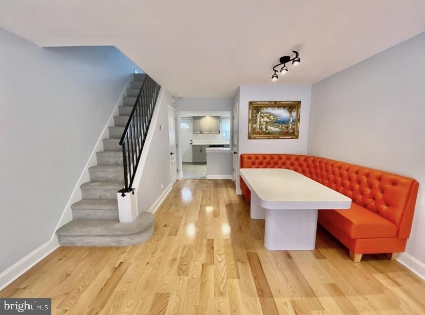 209 Daly Street - Photo 0