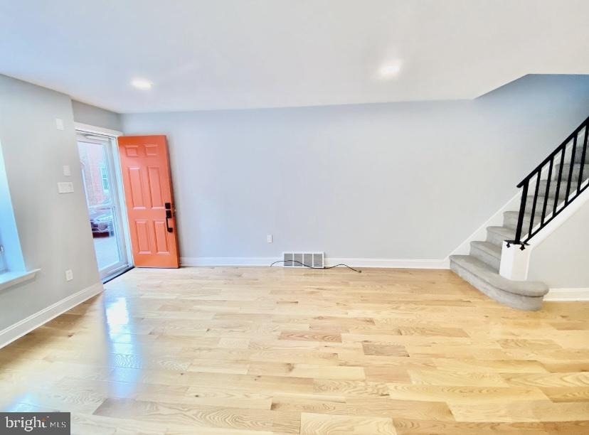 209 Daly Street - Photo 1