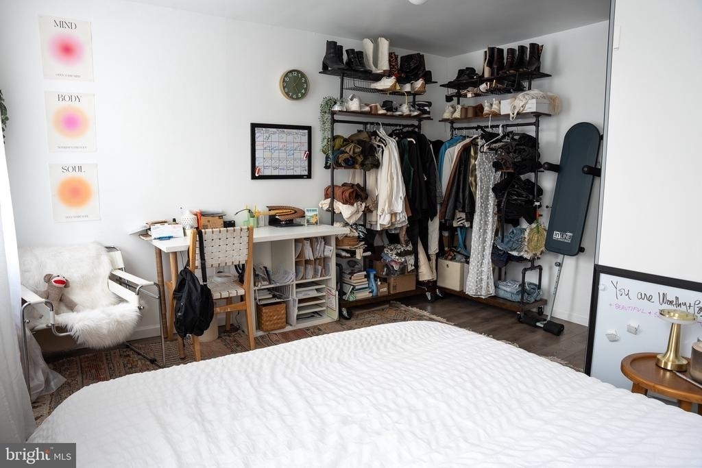 1537 W Stiles Street - Photo 13