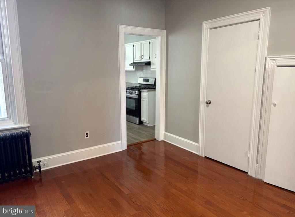 50 E Clapier Street - Photo 1