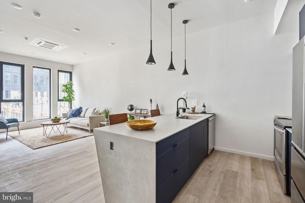 1705 N American Street - Photo 5