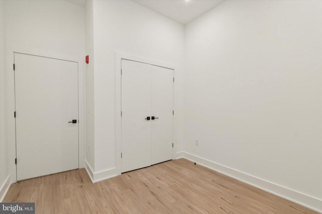 139 W Chelten Avenue - Photo 37