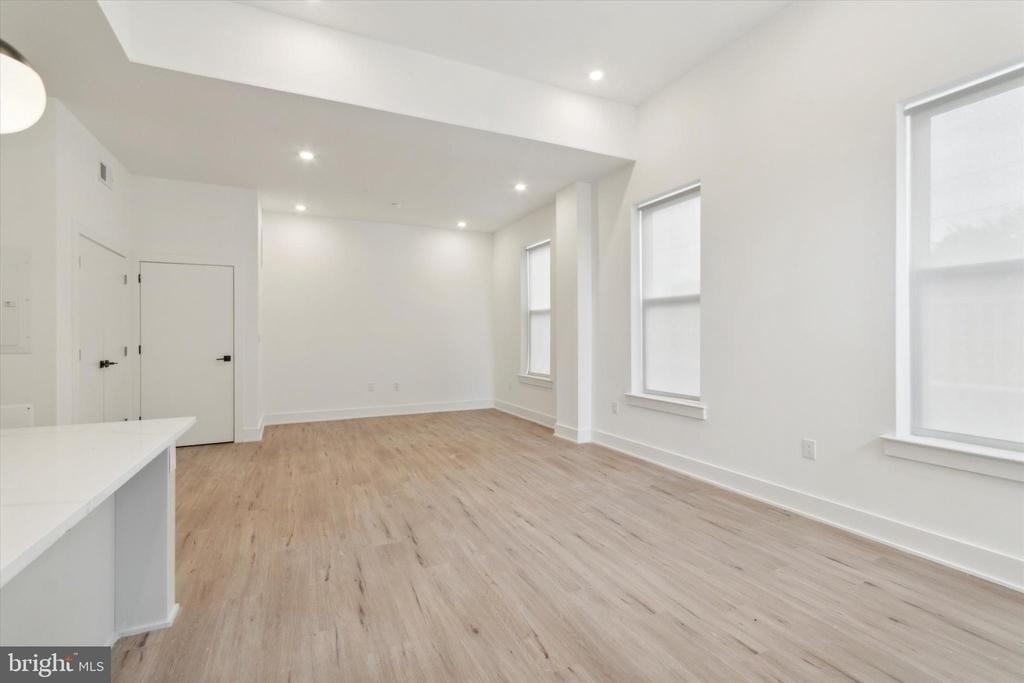 139 W Chelten Avenue - Photo 42