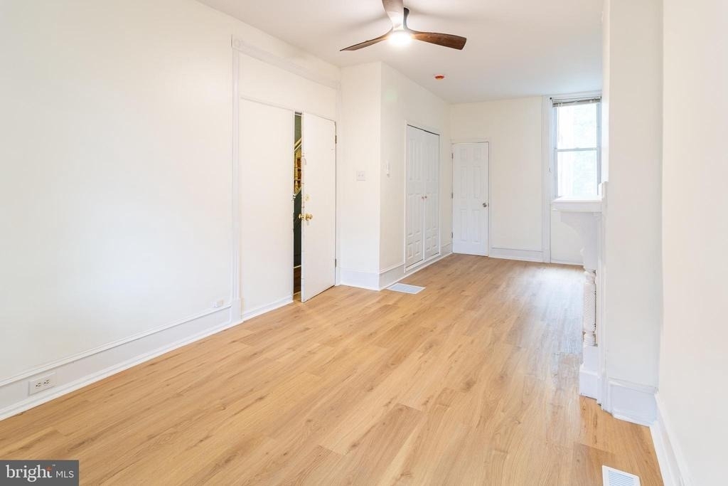 427 N Preston Street - Photo 6