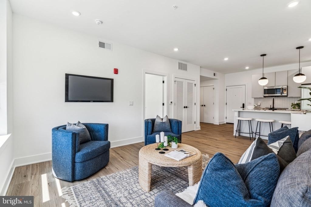139 W Chelten Avenue - Photo 12