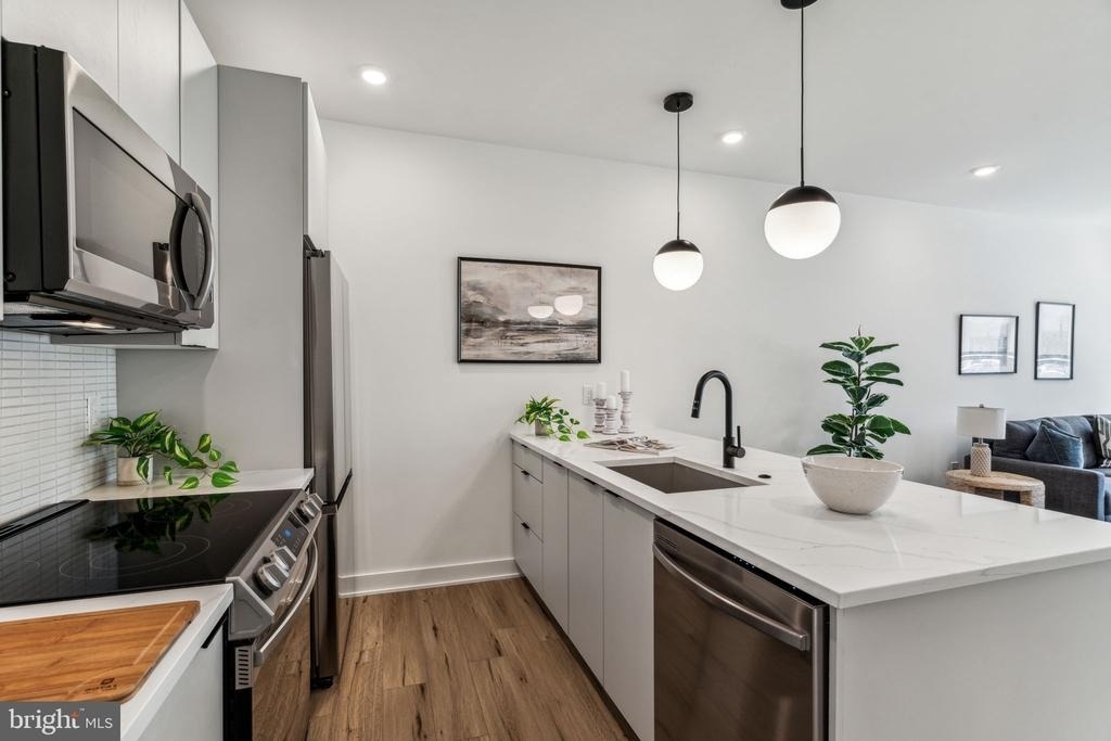 139 W Chelten Avenue - Photo 4