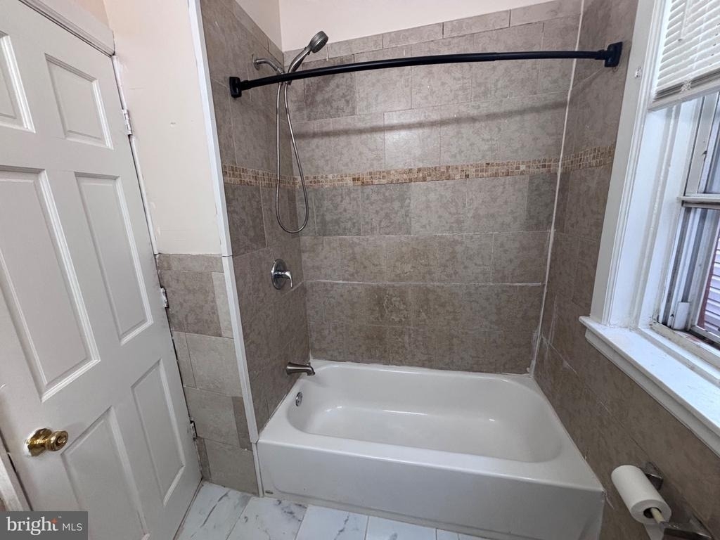 1812 S 57th Street - Photo 13