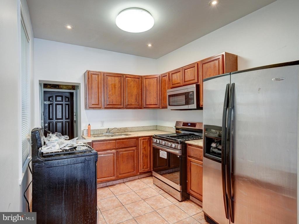 2166 N 7th Street - Photo 6