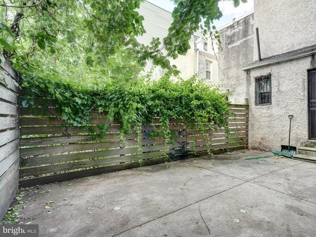 2166 N 7th Street - Photo 9