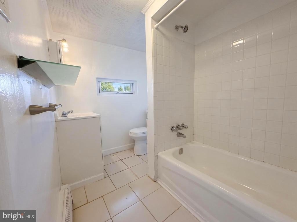 2603 E Somerset Street - Photo 11