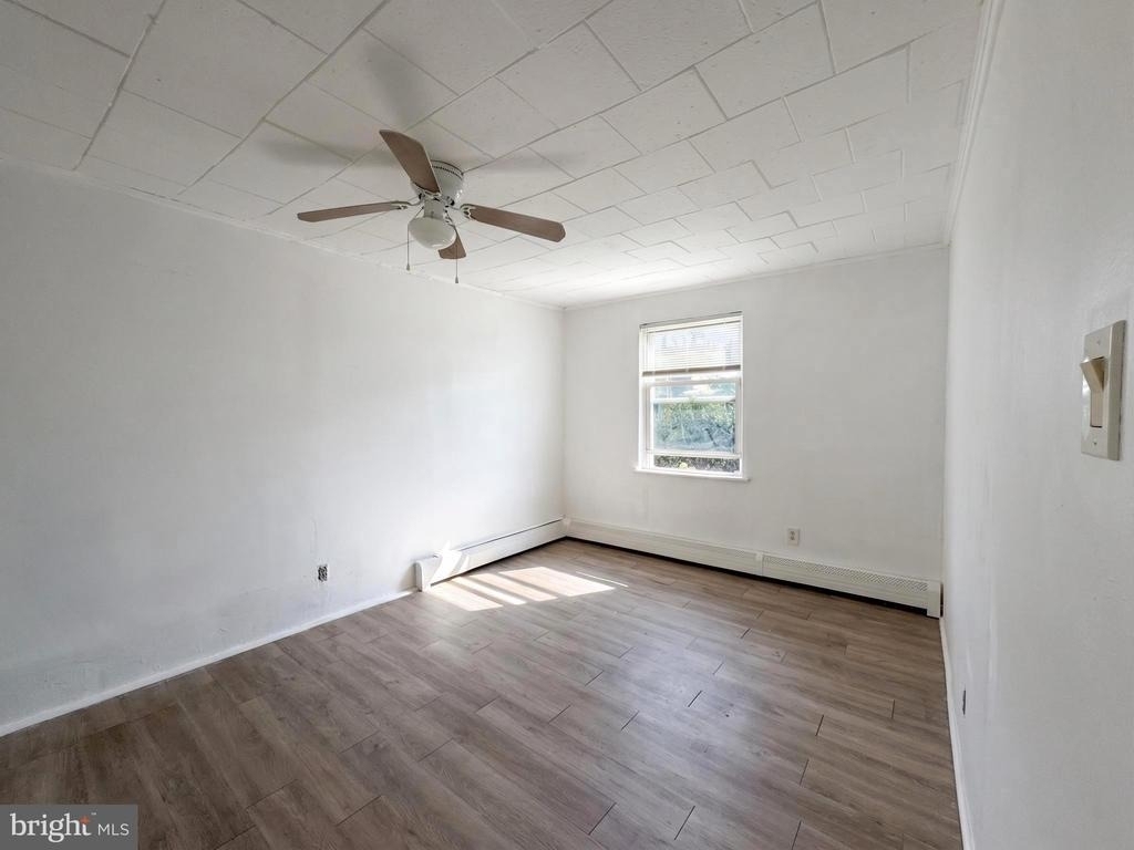 2603 E Somerset Street - Photo 12