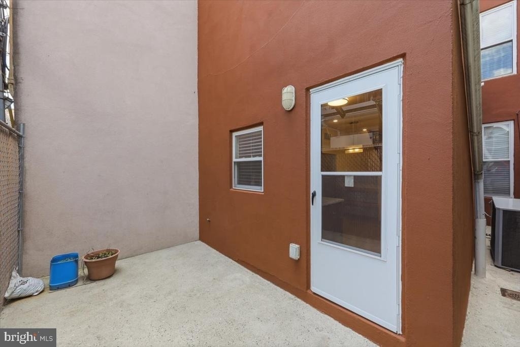 2653 S 6th Street - Photo 35