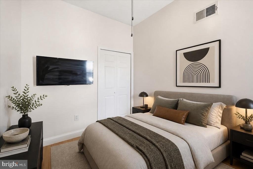 2653 S 6th Street - Photo 19