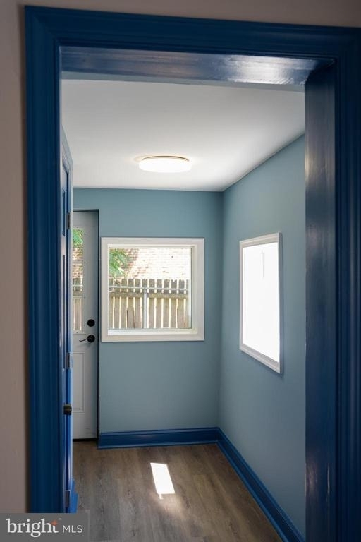 2213 E Thompson Street - Photo 2