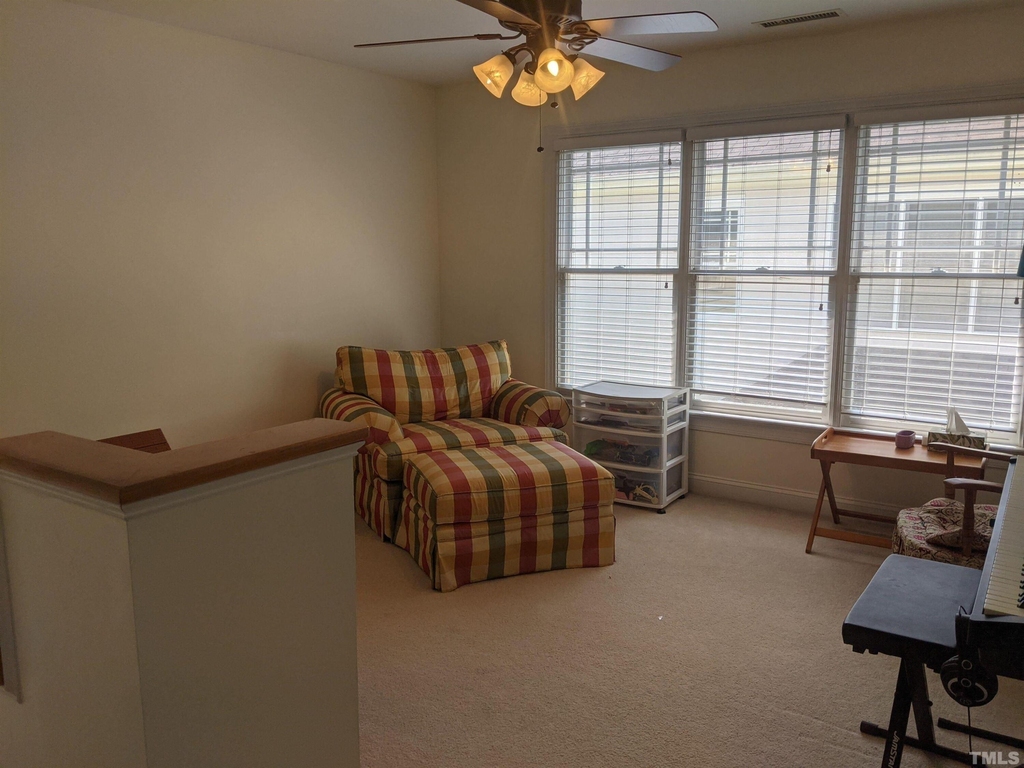 200 Charleston Lane - Photo 17