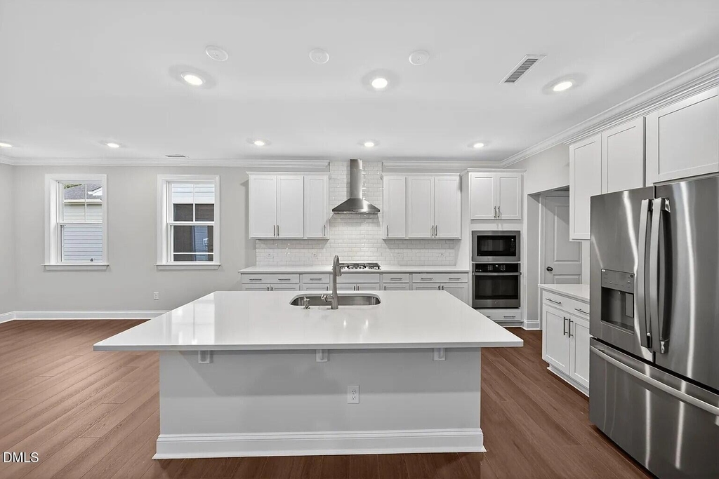 5449 Cayden Cove Drive - Photo 2