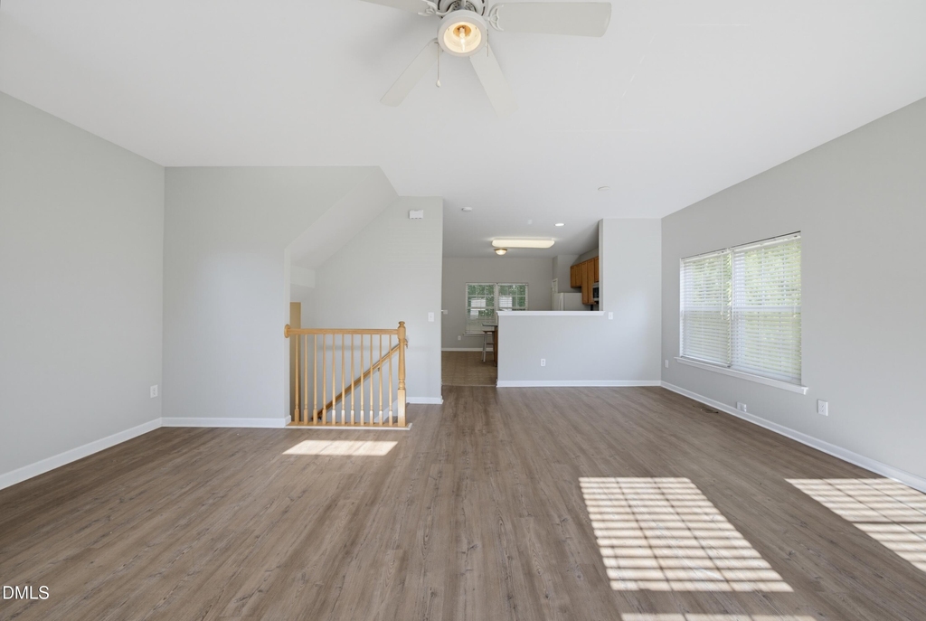 2910 Barrymore Street - Photo 6