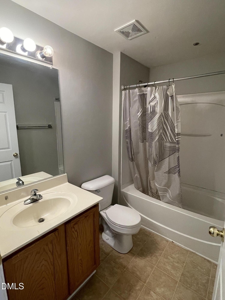 2910 Barrymore Street - Photo 21