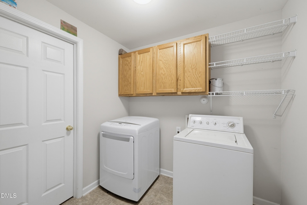 2910 Barrymore Street - Photo 41
