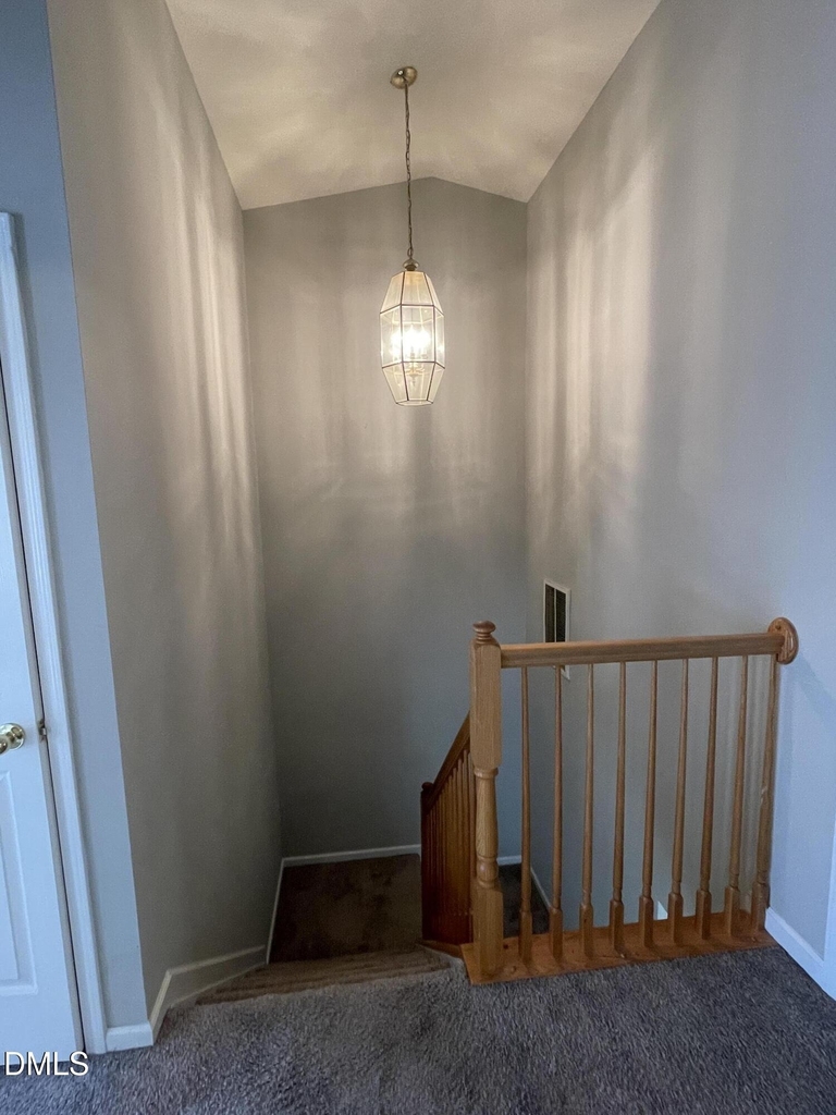 2910 Barrymore Street - Photo 7