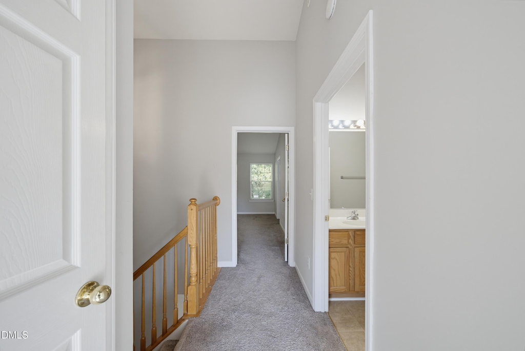 2910 Barrymore Street - Photo 18