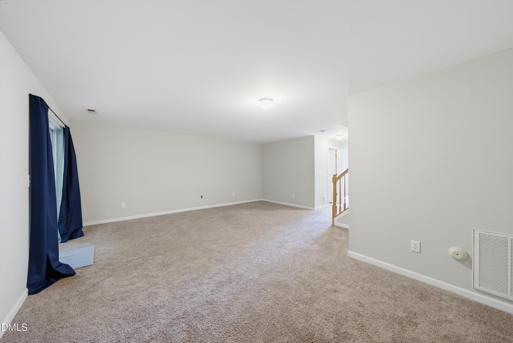 2910 Barrymore Street - Photo 34
